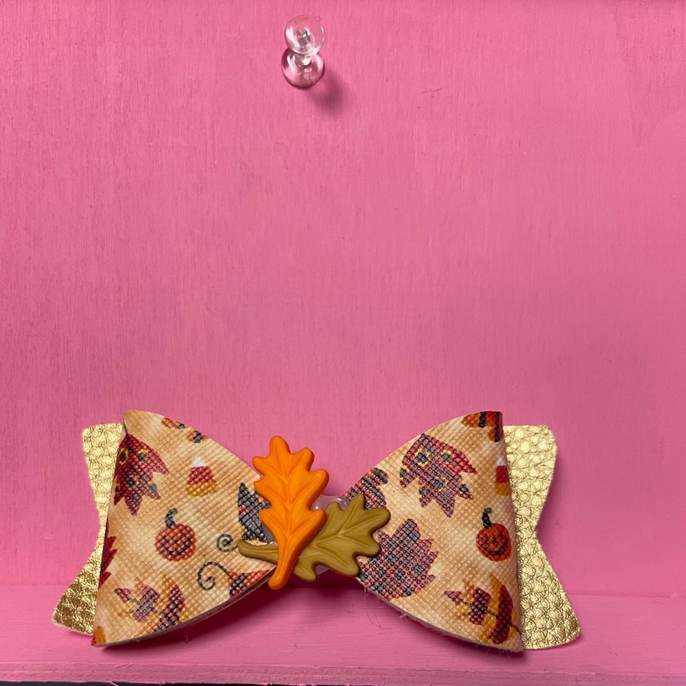 Girls hair bows 🦄